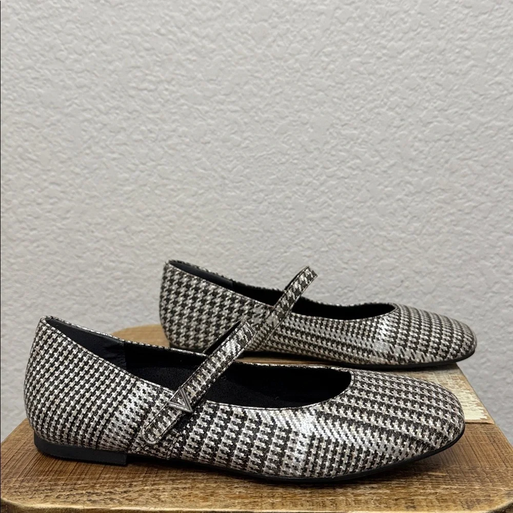 Vionic Alameda Houndstooth Mary Jane Size 7 NEW - Picture 2 of 8